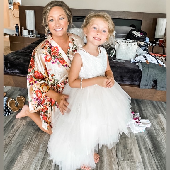 Flower Girl Dress - Picture 6 of 7